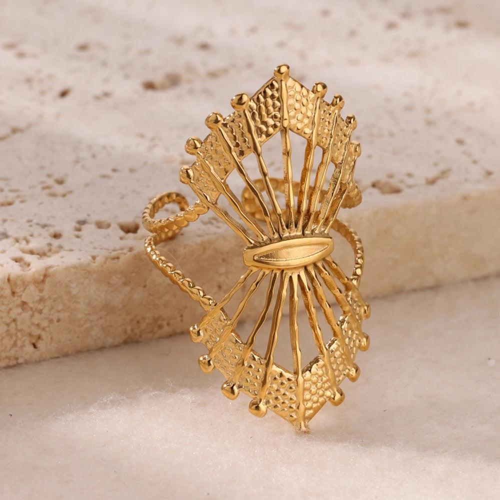 18K Gold Stainless Steel Fashionable Lip Shaped Flower Ring - Beauty Accessories