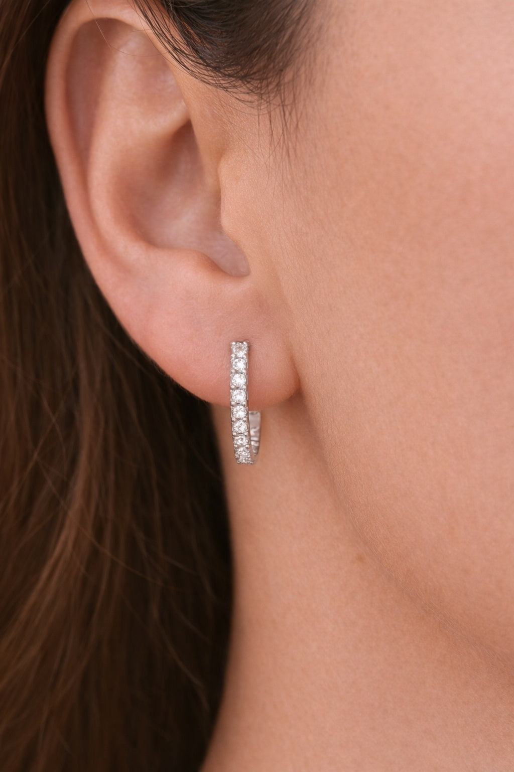 925 Sterling Silver 15 Mm Half Eternity Zircon Hoop Earrings - Beauty Accessories
