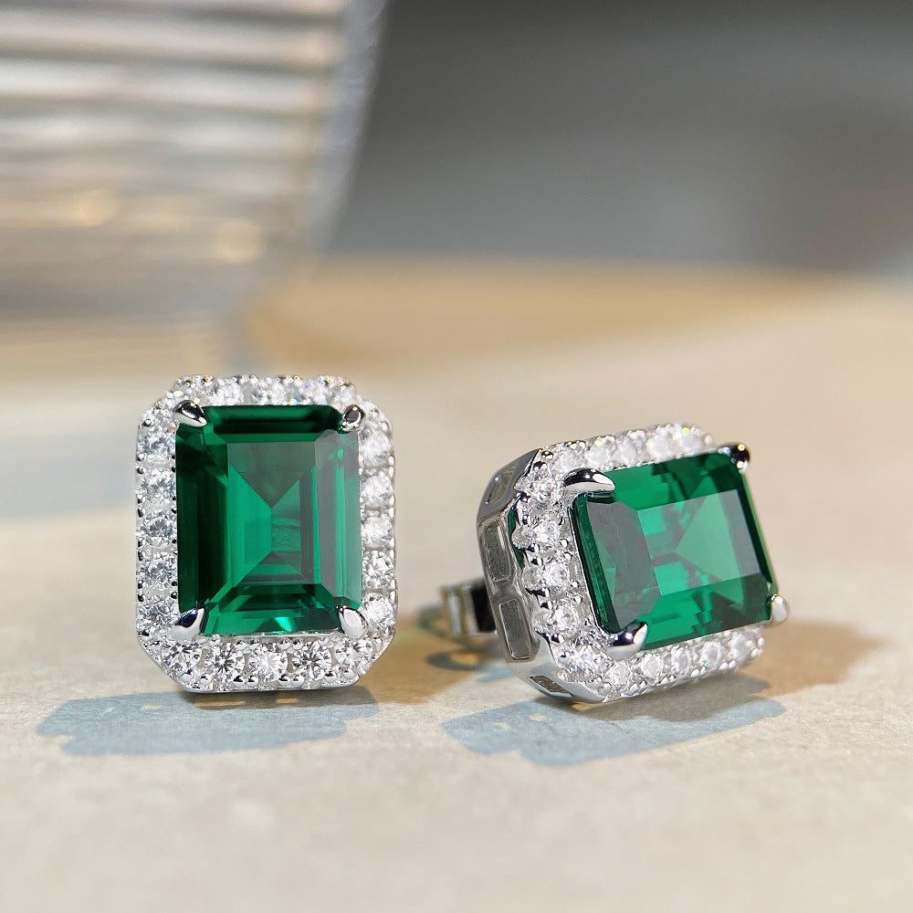 3-carat Emerald Stud Earrings For Women High-carbon Diamonds