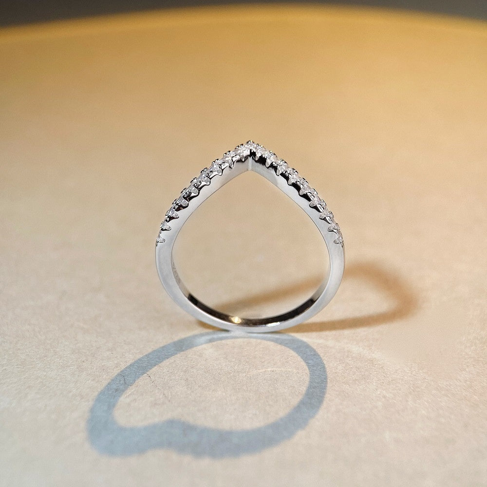 S925 Sterling Silver Platinum-plated Band Ring - Beauty Accessories