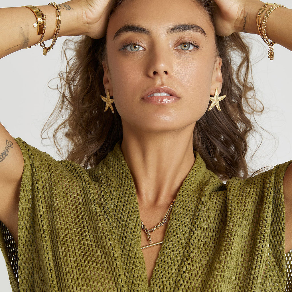 Serene Gold Starfish Earrings - Beauty Accessories