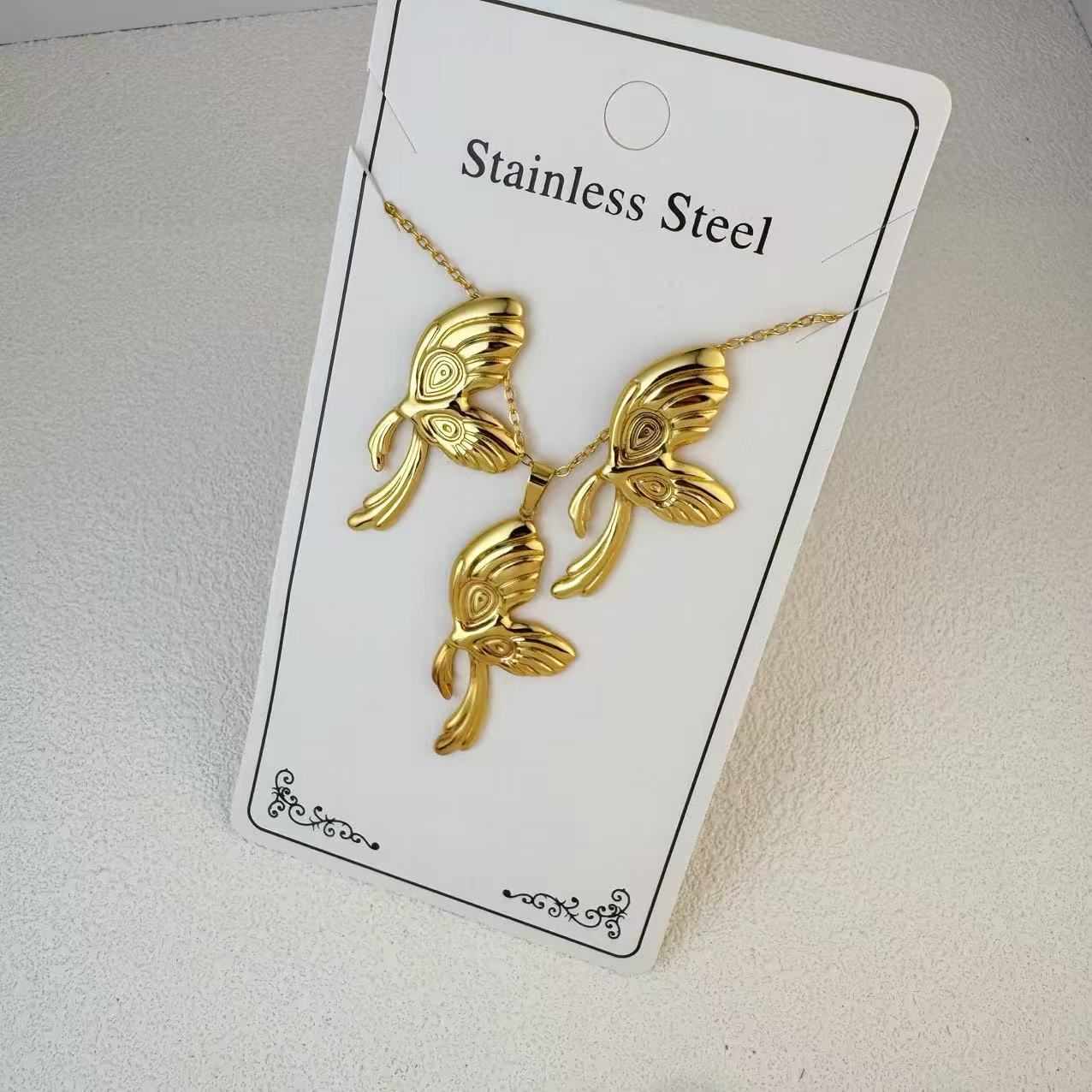 New Stainless Steel Plated 18k Gold Necklace Earring Set