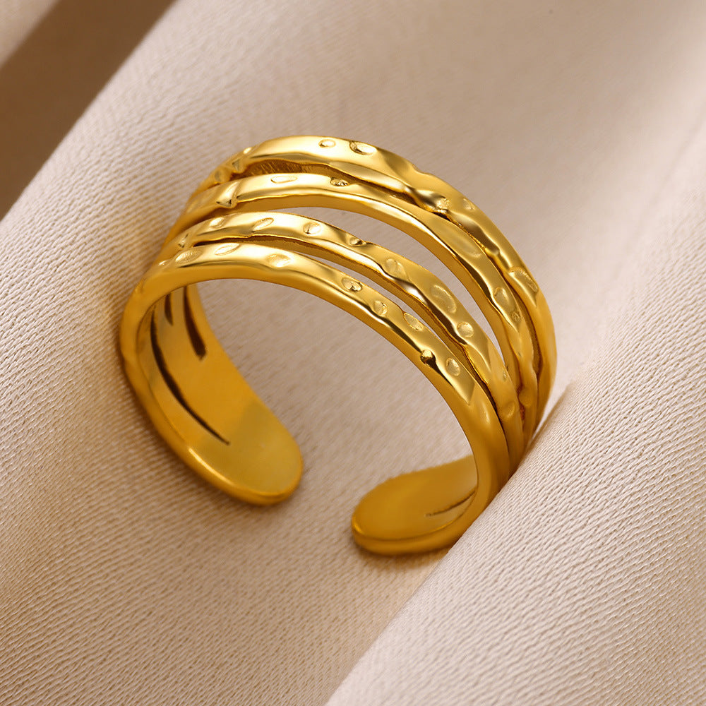 18K Gold Stainless Steel Fashionable Lip Shaped Flower Ring - Beauty Accessories